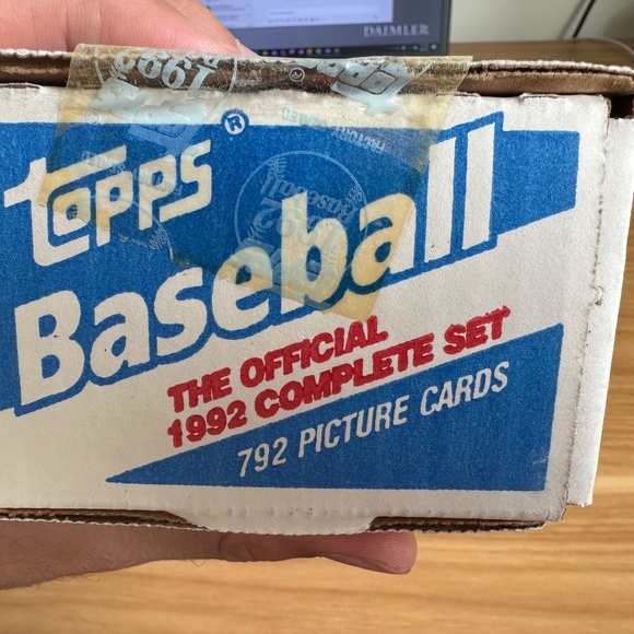 1992 TOPPS FACTORY SEALED OFFICIAL COMPLETE SET - 792 MLB BASEBALL CARDS - Picture 4 of 10